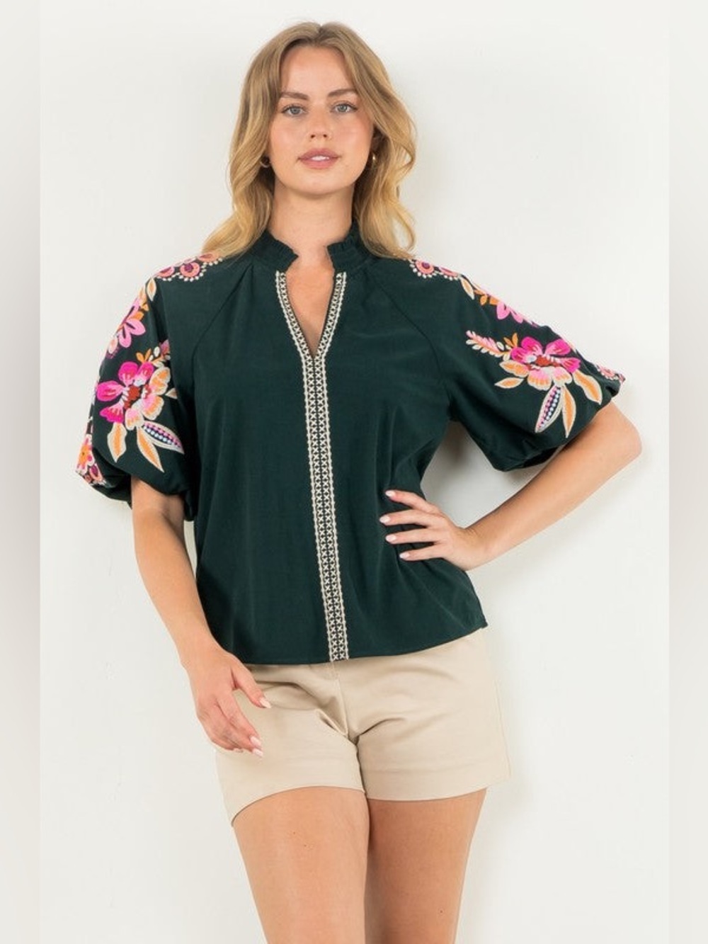 THML Hunter Embroidered Corduroy Puff Sleeve floral Top Size Small